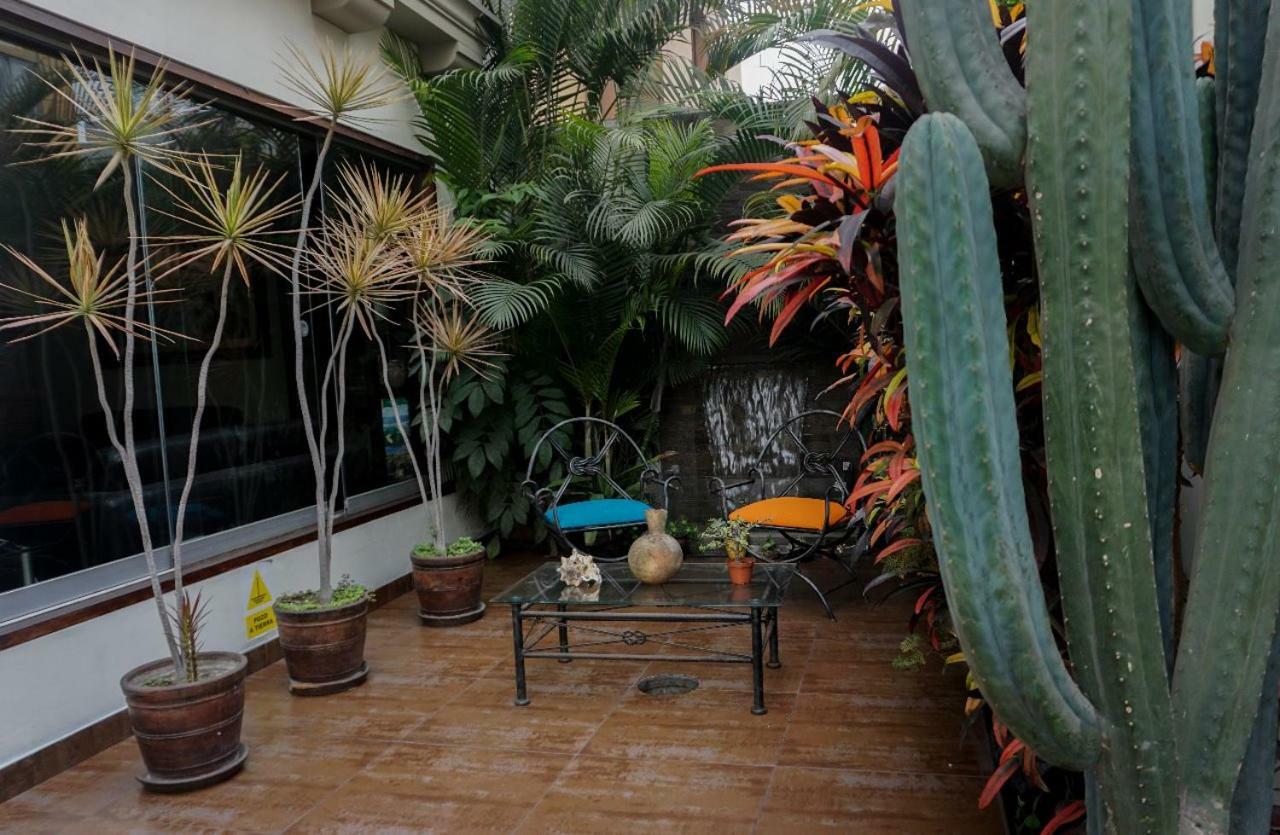 Bed & Breakfast - La Casa De Ceci Lima Exterior foto
